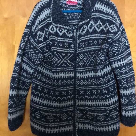 Wool sweater - Picture 1 of 2